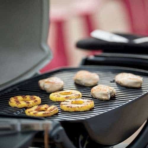 Key Features of Weber Q2200 Liquid Propane Grill