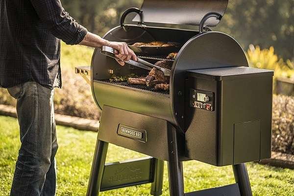 Traeger Ironwood 885 Pellet Grill Review